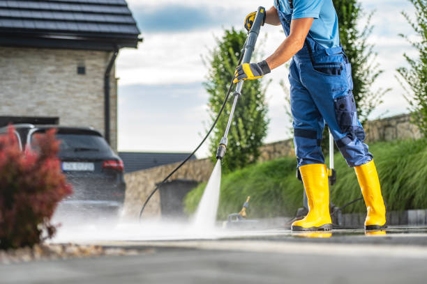Why Choose Our Certified Pressure Washing Experts for Your Project Needs in Walled Lake, MI?